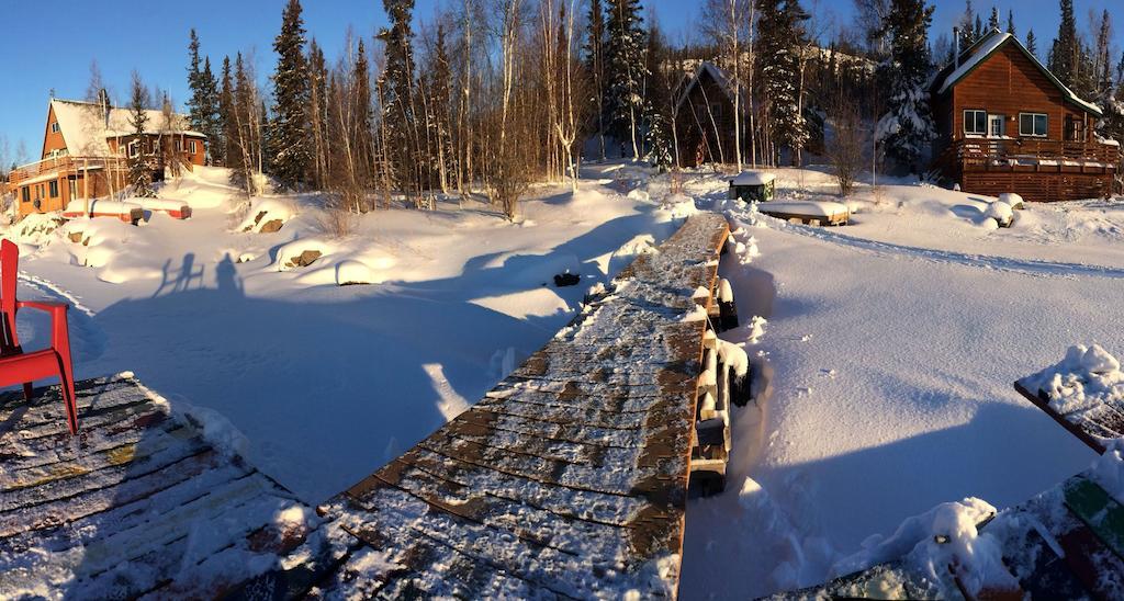 Yellow Dog Lodge, Inc. Йелоунайф Екстериор снимка